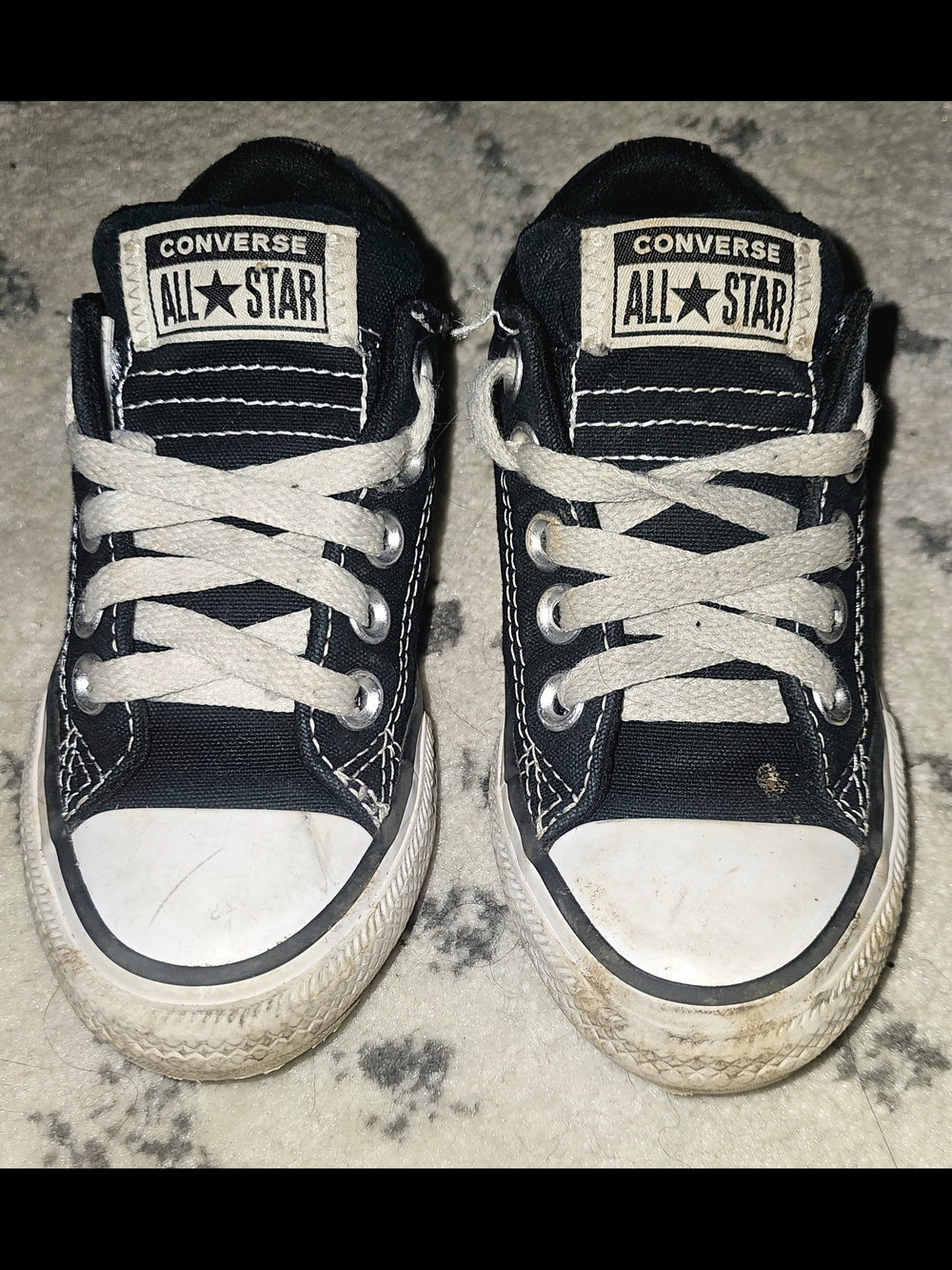 Converse All Star Kids 10.5 Black Canvas Low Top Sneakers